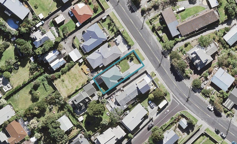 160 Rangatira Road, Beach Haven, Auckland - Carousel 1