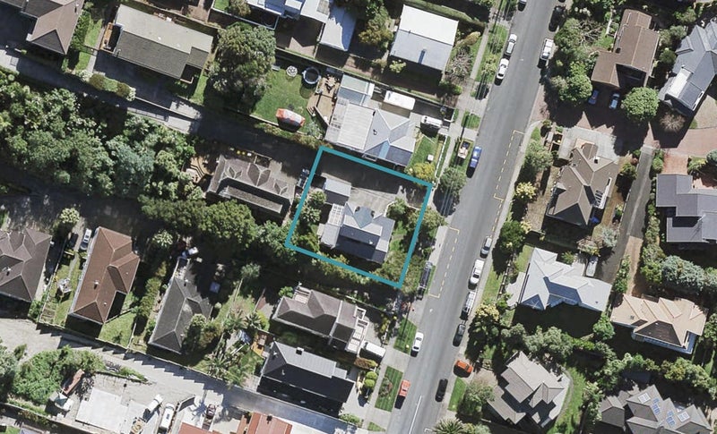 13 Balmain Road, Birkenhead, Auckland - Carousel 1