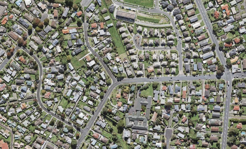 1/76 Mcleod Road, Te Atatū South, Auckland - Carousel 1