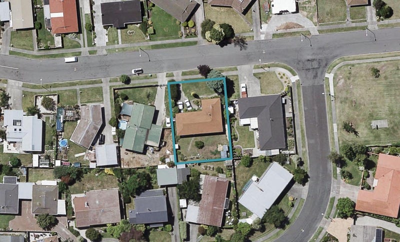 33 Glamorgan Avenue, Tamatea, Napier - Carousel 1