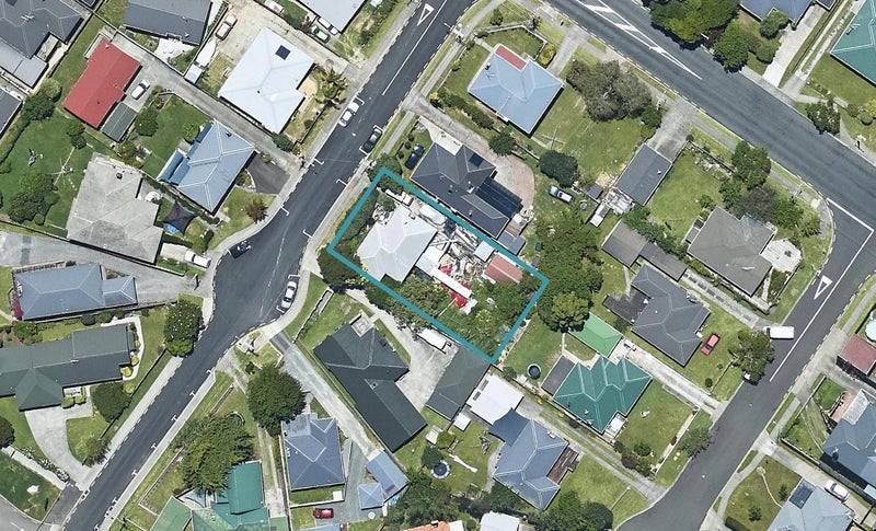 10 Sinclair Street, Greerton, Tauranga - Carousel 1