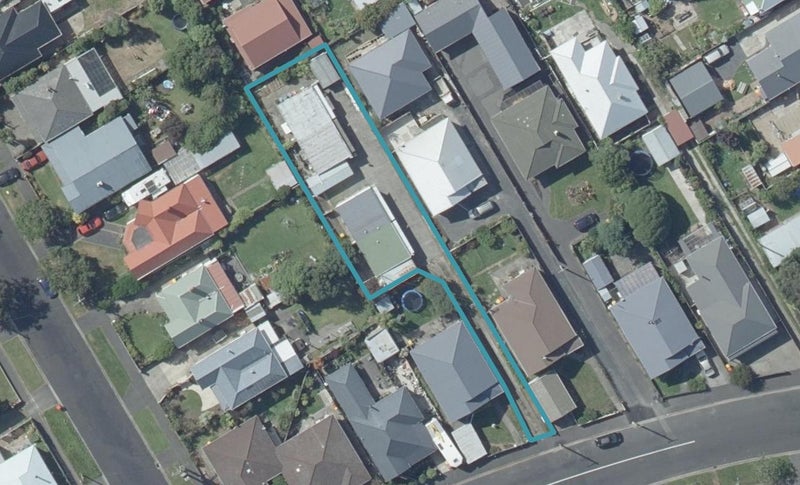 28A Hargest Crescent, Saint Kilda, Dunedin - Carousel 1
