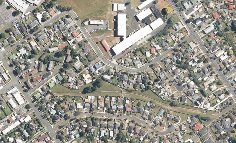 23 Hikurangi Street, Trentham, Upper Hutt - Carousel 1