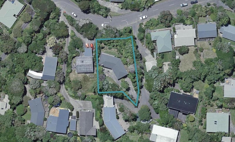 33 Spencer Street, Crofton Downs, Wellington - Carousel 1