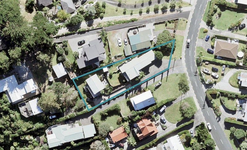 24 Tindalls Bay Road, Tindalls Beach, Whangaparaoa - Carousel 1