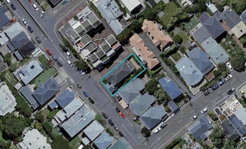 89 Roxburgh Street, Mount Victoria, Wellington - Carousel 1