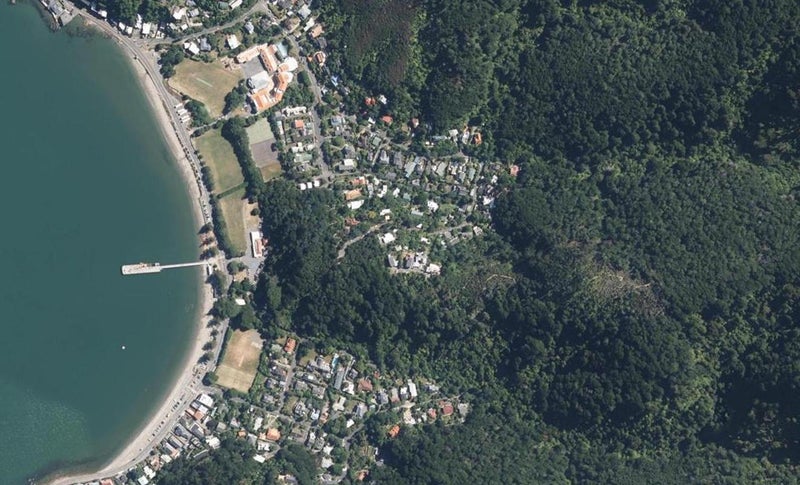 29 Korimako Road, Days Bay, Lower Hutt - Carousel 1