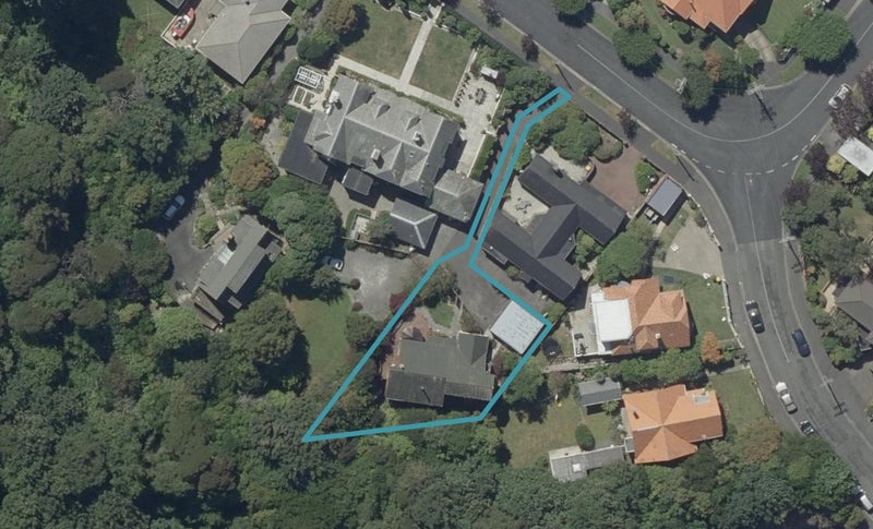 74 Grendon Street, Maori Hill, Dunedin - Carousel 1