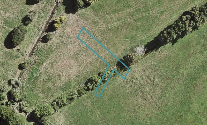 117 Otuwairoa Esplanade, Ōpaheke, Papakura - Carousel 1