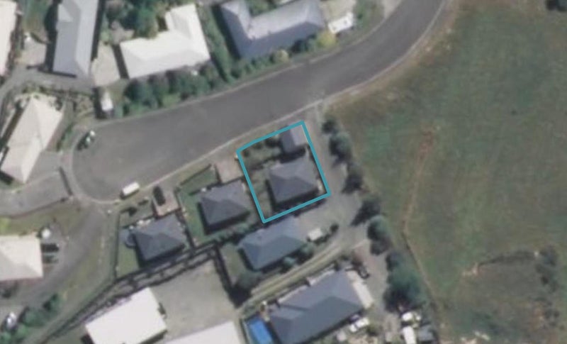 20 Ellesmere Place, Oceanview, Timaru - Carousel 1