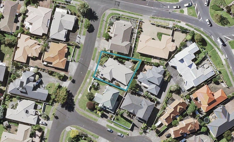 6 Driscoll Place, Farm Cove, Auckland - Carousel 1
