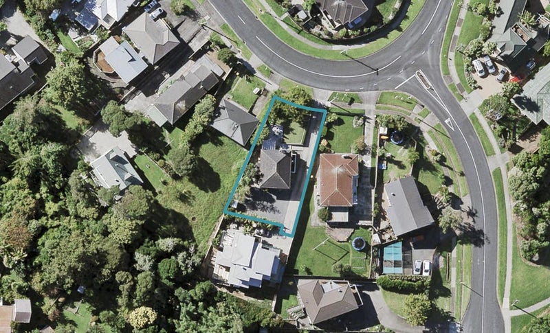 59 Churchill Road, Cockle Bay, Auckland - Carousel 1