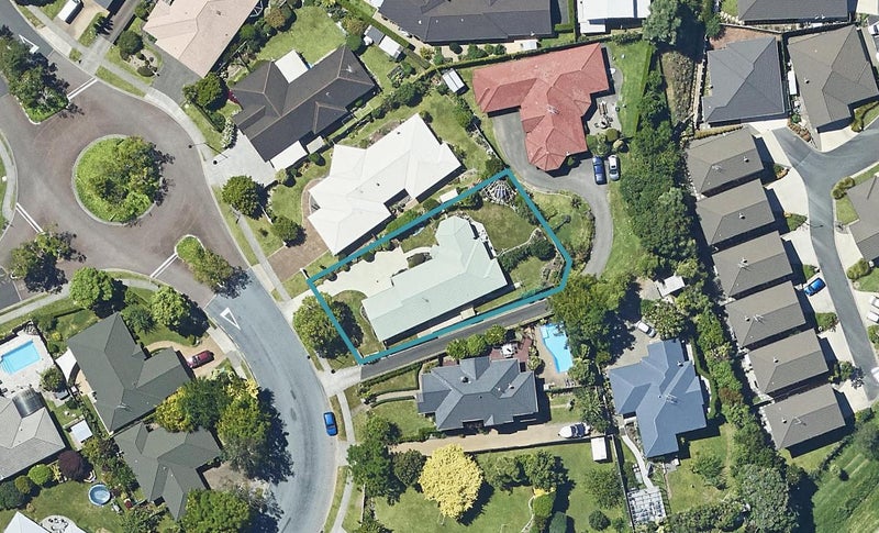 25 St Andrews Drive, Bethlehem, Tauranga - Carousel 1