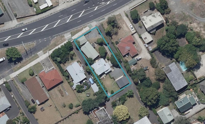 9A Kahikatea Drive, Melville, Hamilton - Carousel 1
