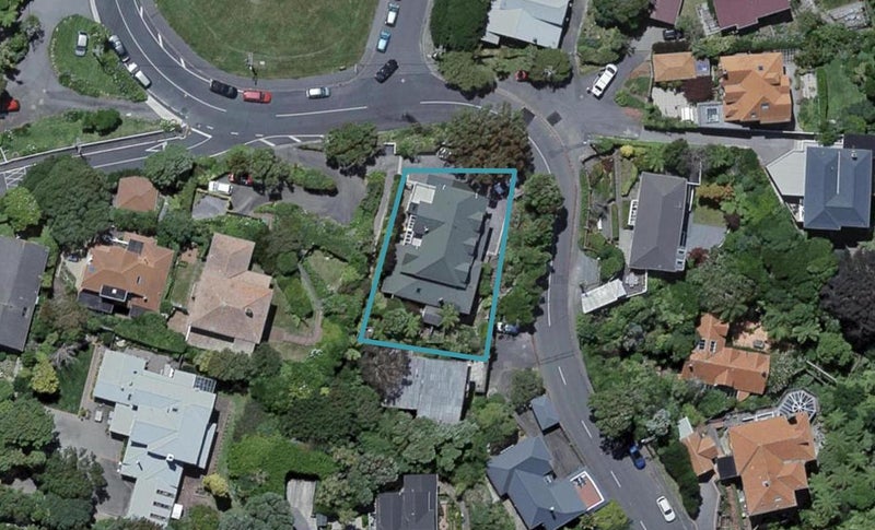 39 Wadestown Road, Wadestown, Wellington - Carousel 1