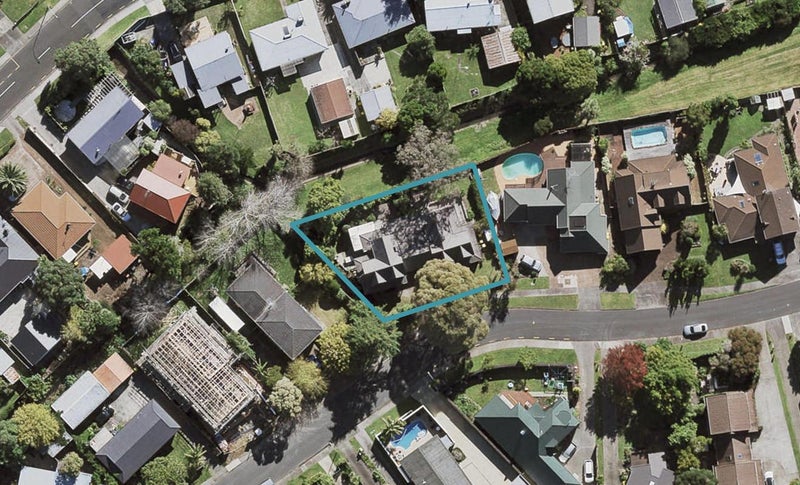1/23 Uppingham Crescent, Hillcrest, Auckland - Carousel 1