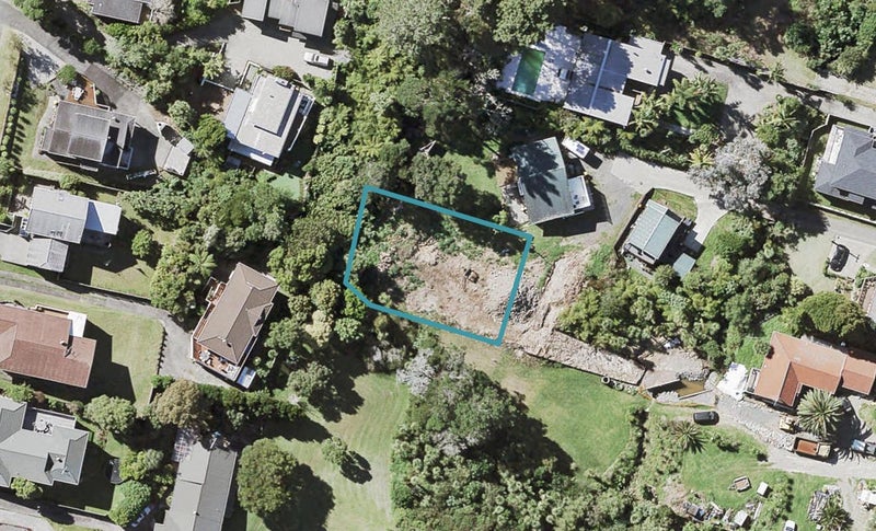 656D Beach Road, Browns Bay, Auckland - Carousel 1