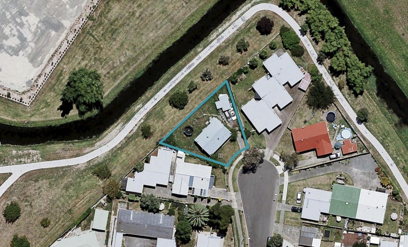 5 Ripon Place, Tamatea, Napier - Carousel 1