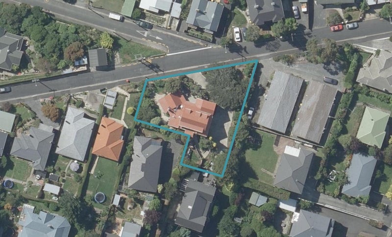 9 Springhill Road, Mornington, Dunedin - Carousel 1