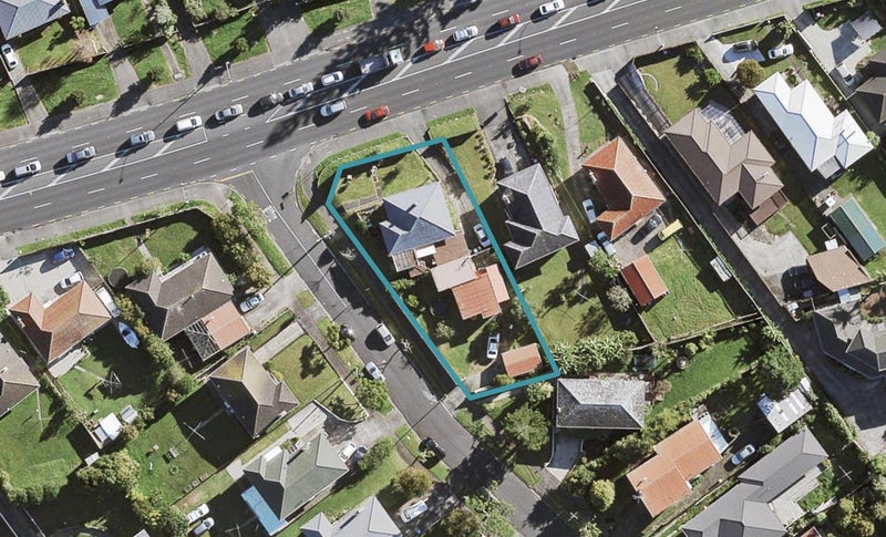 53 Maioro Street, New Windsor, Auckland - Carousel 1