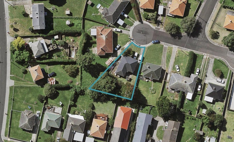 9 Trent Road, Panmure, Auckland - Carousel 1