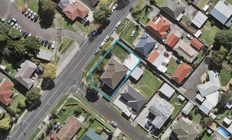 2 Treagon Place, Papatoetoe, Auckland - Carousel 1