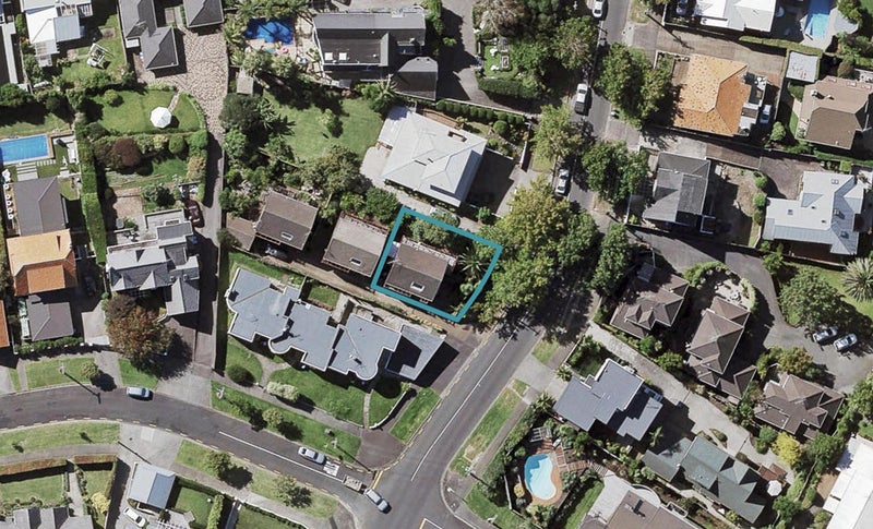 1/55 Patteson Avenue, Mission Bay, Auckland - Carousel 1