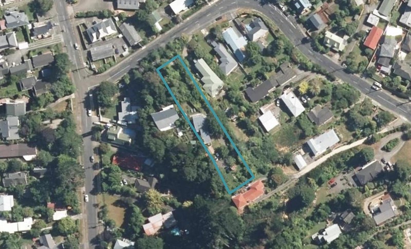 6 Forest Road, Pinehaven, Upper Hutt - Carousel 1