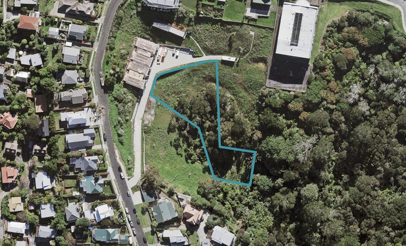 10 Huka Road, Birkenhead, Auckland - Carousel 1
