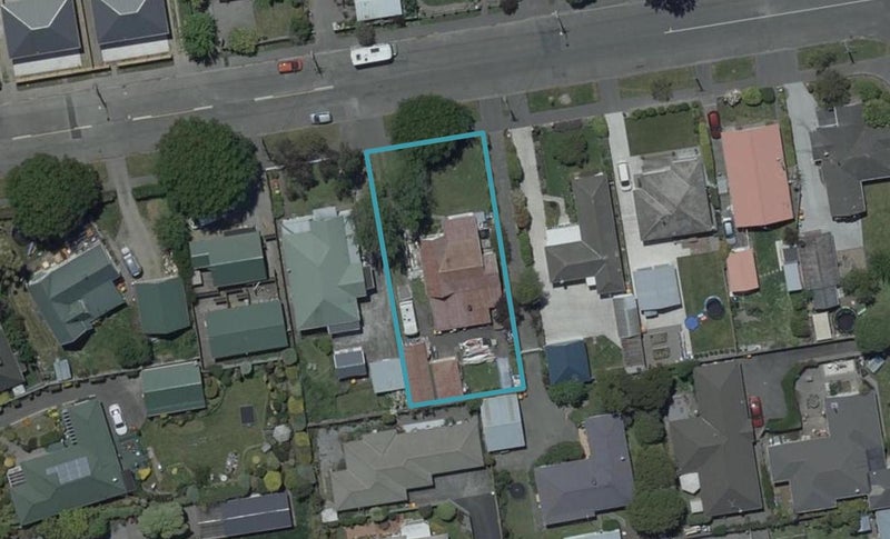 2/14 Coopers Road, Dallington, Christchurch - Carousel 1