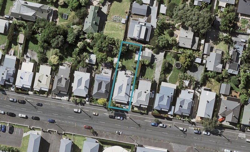 102 Calliope Road, Stanley Point, Auckland - Carousel 1