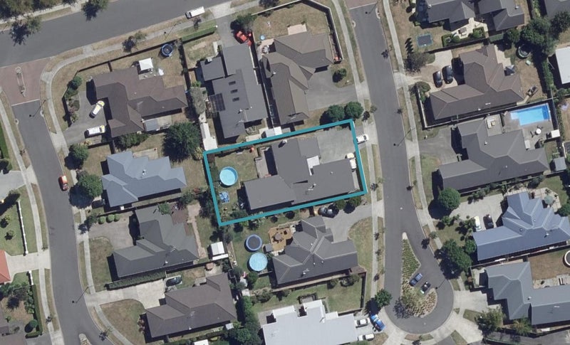 4 Camberley Way, Huntington, Hamilton - Carousel 1