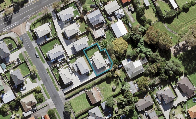 2E Maire Street, Avondale, Auckland - Carousel 1