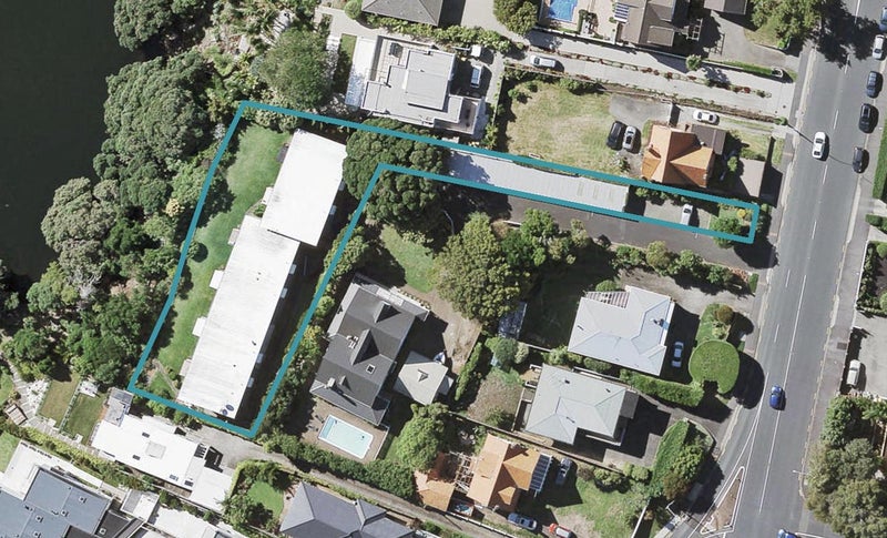 9/198 Hurstmere Road, Takapuna, Auckland - Carousel 1