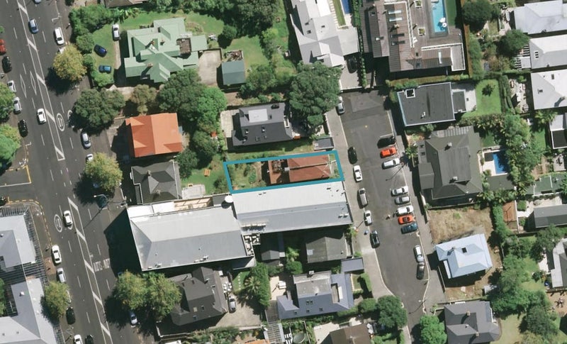 42 Arthur Street, Freemans Bay, Auckland - Carousel 1