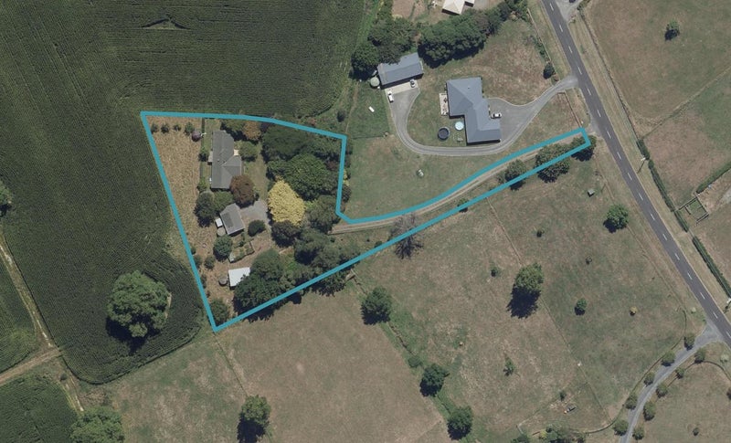 58 Middle Road, Rukuhia, Hamilton - Carousel 1
