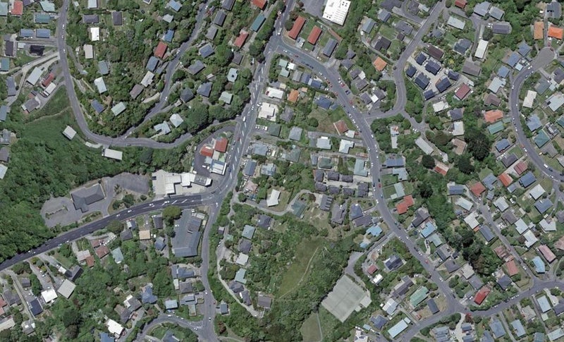 110 Newlands Road, Newlands, Wellington - Carousel 1