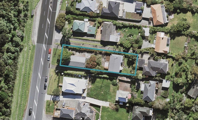 2/253 Glenfield Road, Hillcrest, Auckland - Carousel 1