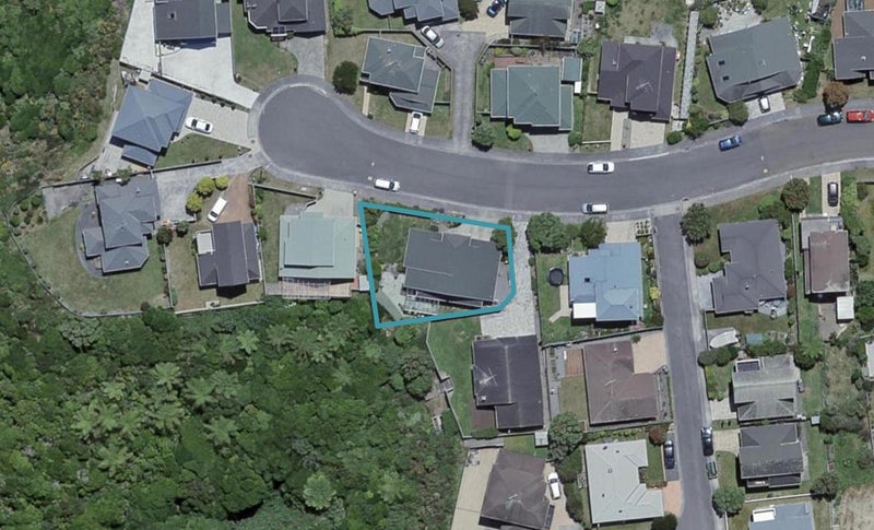 37 Peppertree Lane, Woodridge, Wellington - Carousel 1