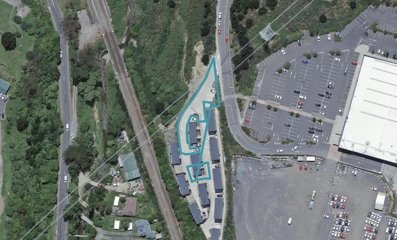 8 Ara Patukawenga, Tawa, Wellington - Carousel 1
