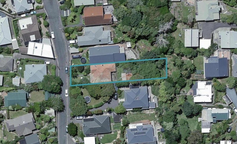 67 Creswick Terrace, Northland, Wellington - Carousel 1