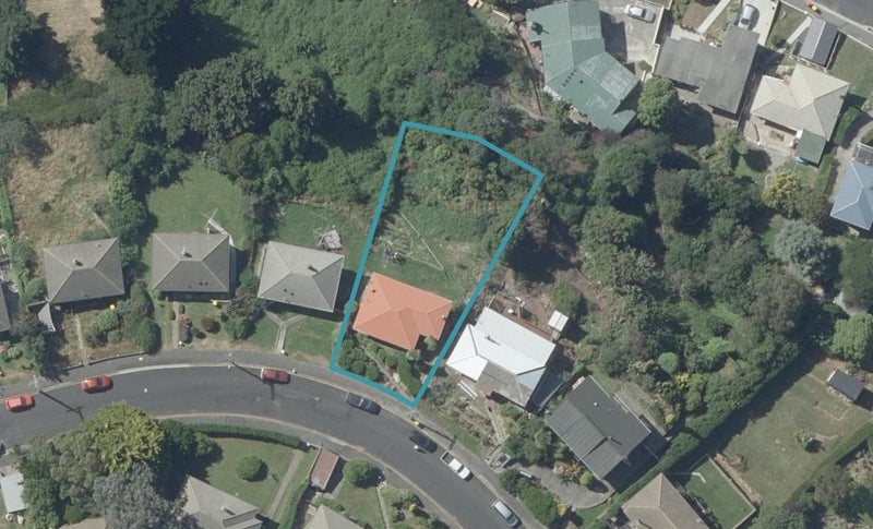 22 Columba Avenue, Calton Hill, Dunedin - Carousel 1