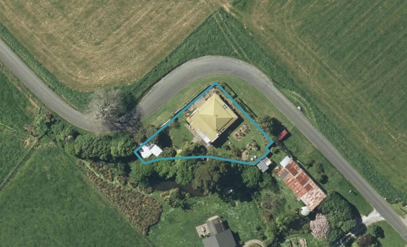 17 Boyle Street, Takaka - Carousel 1
