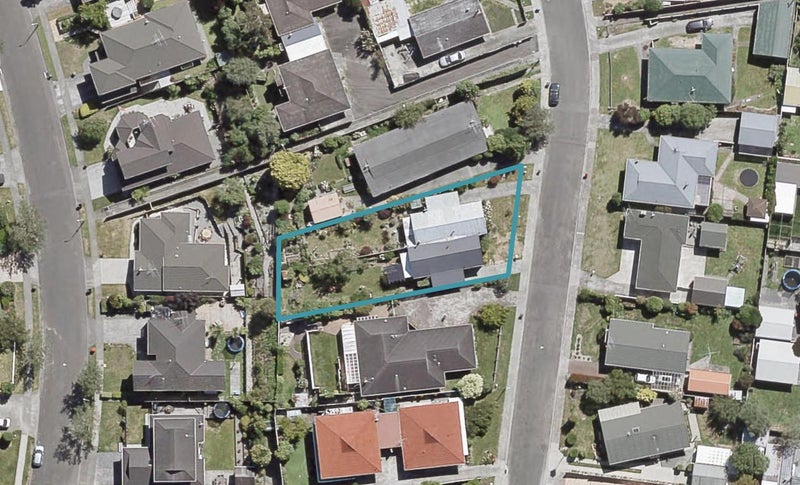 2/19 Roband Crescent, Brown Owl, Upper Hutt - Carousel 1