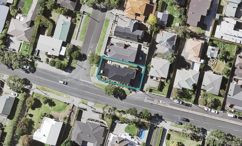 108 Riddell Road, Glendowie, Auckland - Carousel 1
