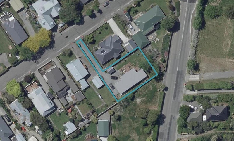 32 Flavell Street, Heathcote Valley, Christchurch - Carousel 1