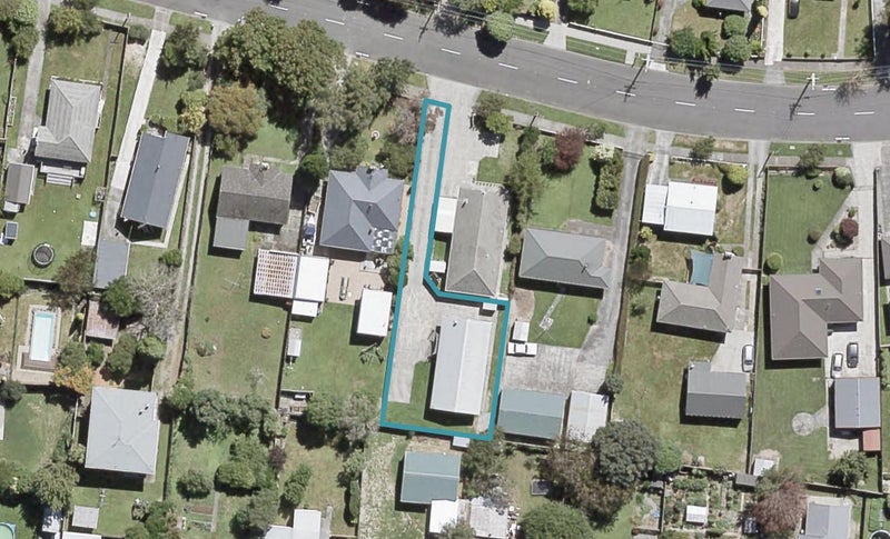 61A Shakespeare Avenue, Trentham, Upper Hutt - Carousel 1