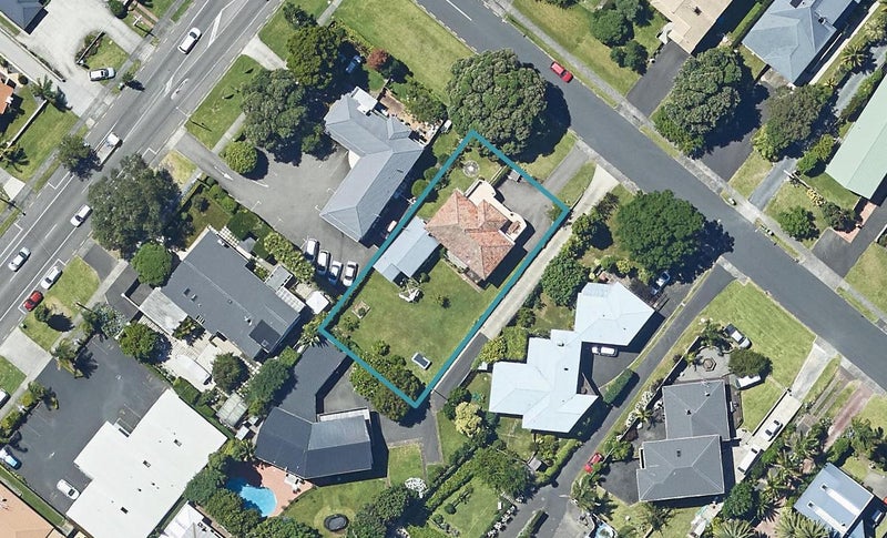 56 Harvey Street, Tauranga South, Tauranga - Carousel 1