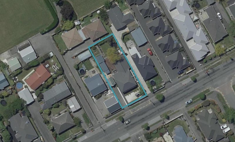 15 Gamblins Road, Saint Martins, Christchurch - Carousel 1