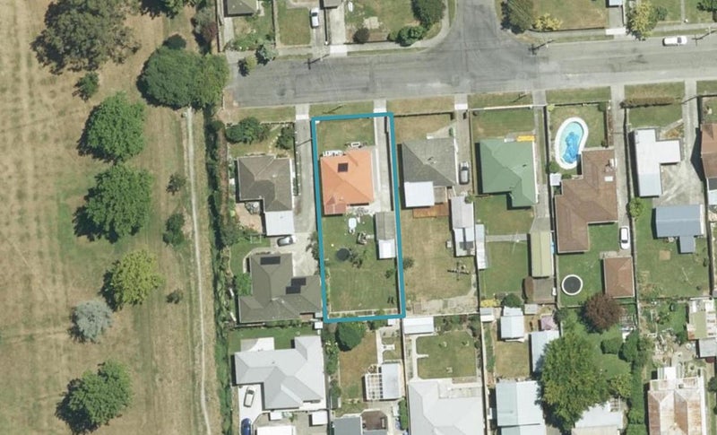 43 Pitchill Street, Mayfield, Blenheim - Carousel 1